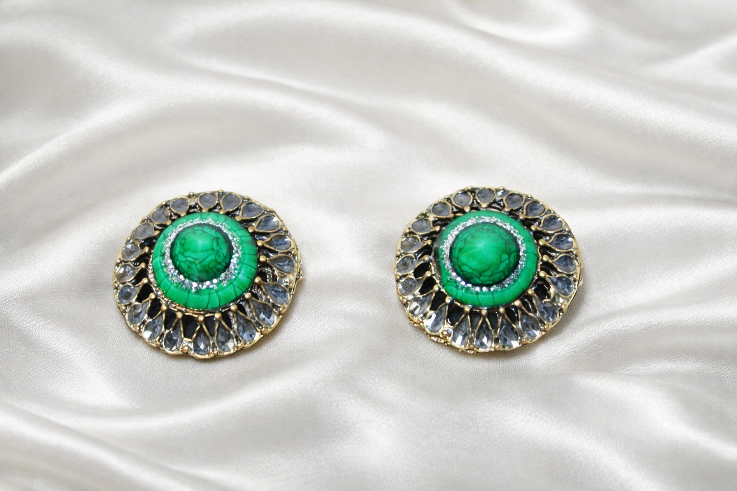 Vintage emerald city Green Statement earrings