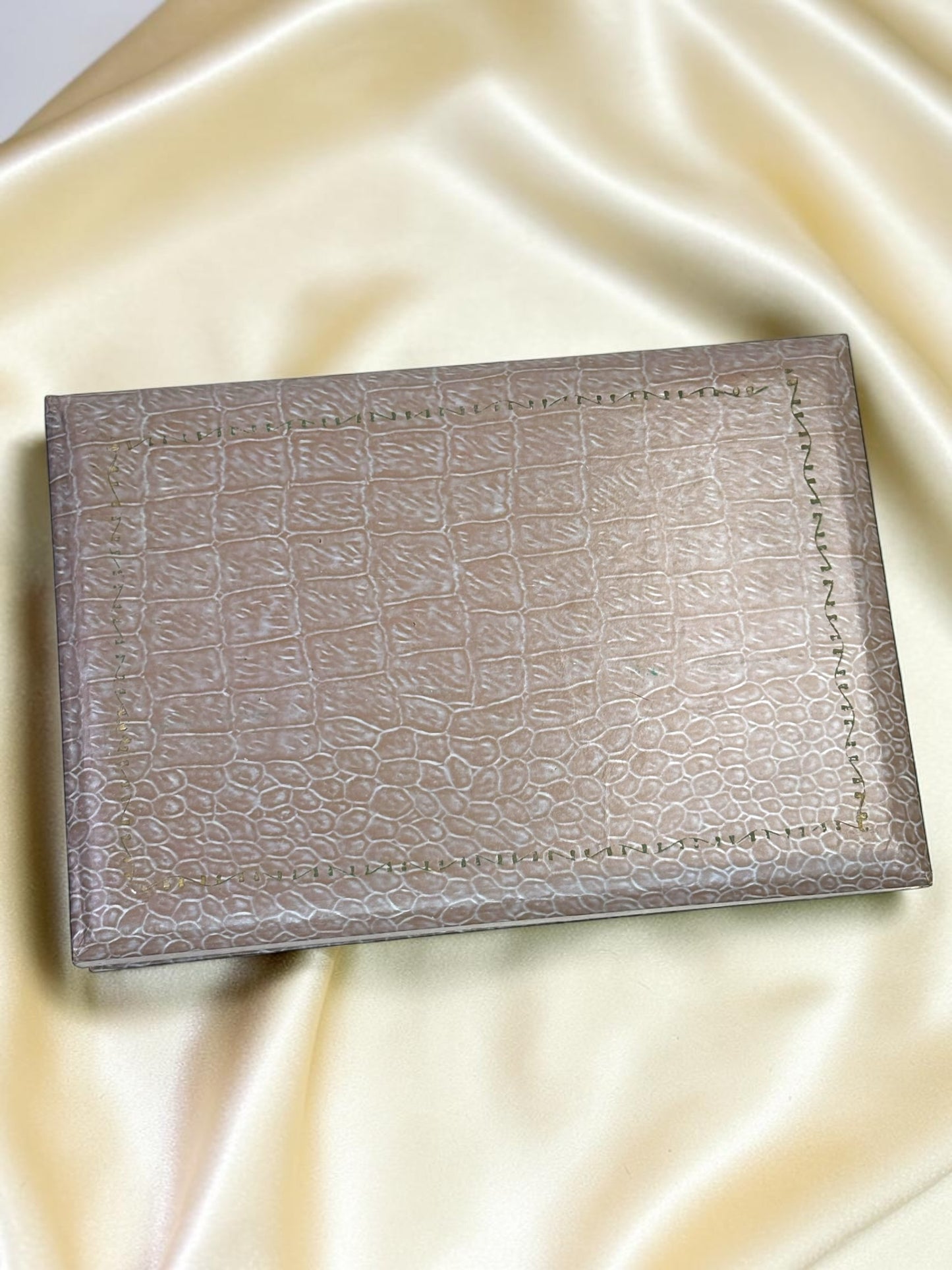Vintage 1950s Mother of Pearl Peacock Compact & Lipstick Set – Unused in Original Box – Gold Tone Vanity Set