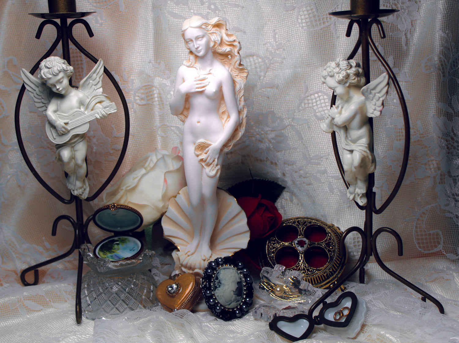 Build your dream vanity set