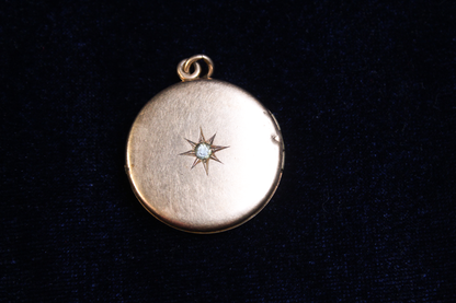 Antique Foster& Bailey Gold Diamond Locket