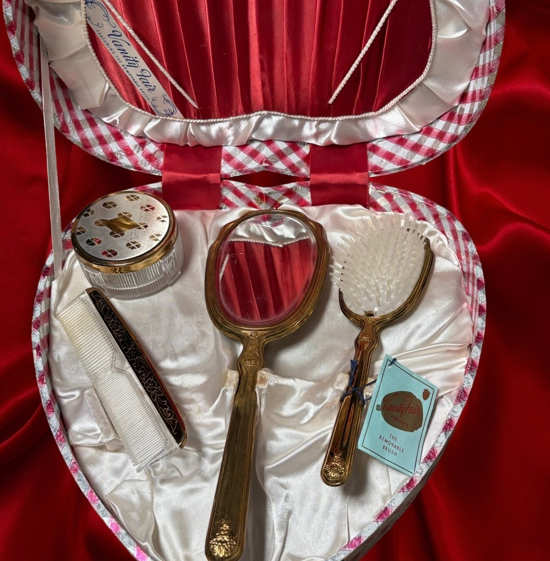 The Sweetheart Plaid Vanity set Case