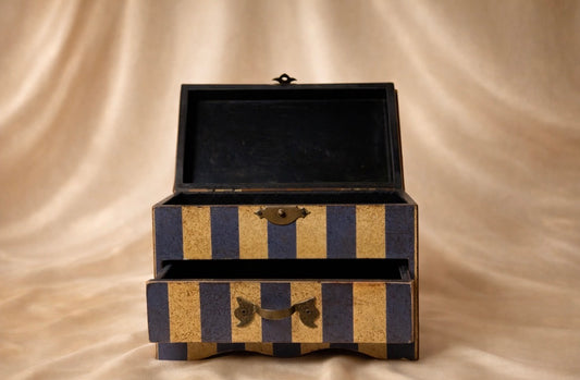 Vintage circus bear jewelry chest