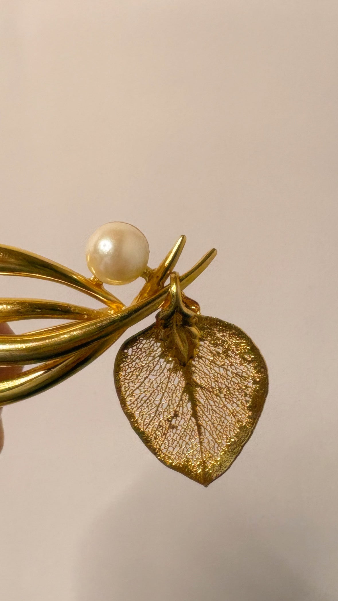 Golden Whisper Aspen Pendant