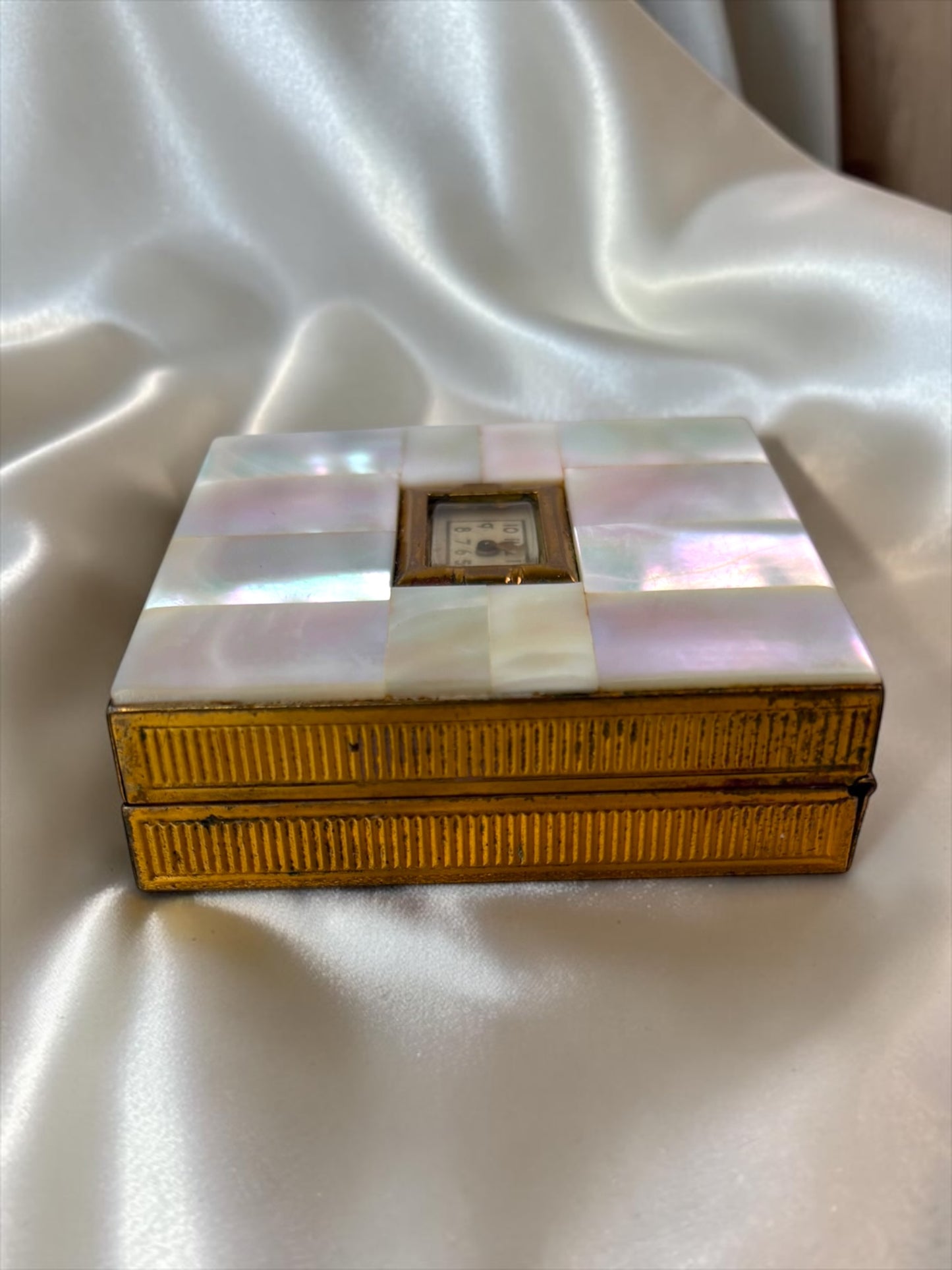 Vintage Mother of Pearl Clock Powder Compact | Mid-Century Gold Tone Vanity Compact