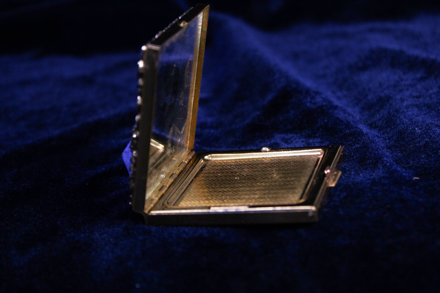 Vintage 1950s Jeweled Floralia Powder Compact | Faux Gemstone & Pearl Vanity Compact