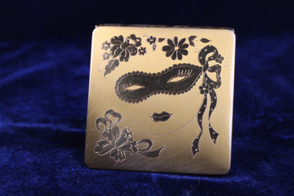 1940s Gold Tone Vanity Compact – Engraved Mask Motif, Vintage Powder Case
