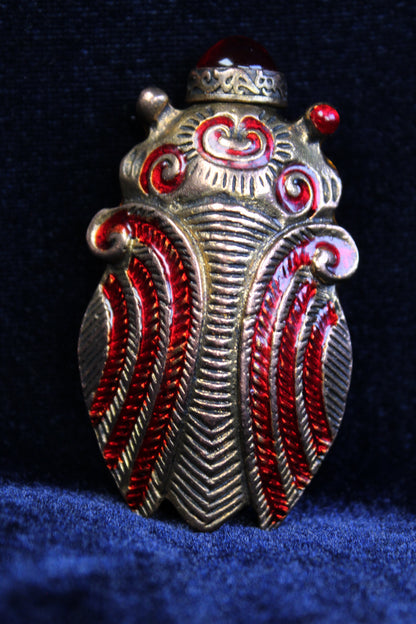 1960s Chinese Beetle-Form Snuff Bottle with Red Enamel Accents