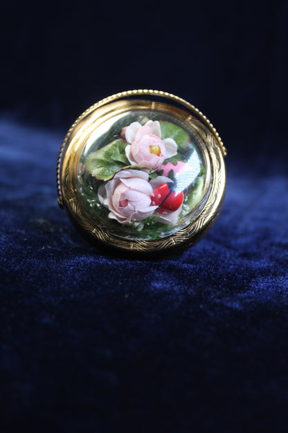 Rare 1940s new old Floral Basket Compact