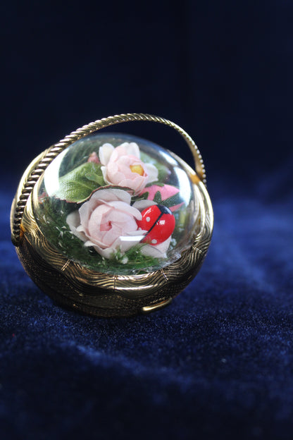 Rare 1940s new old Floral Basket Compact