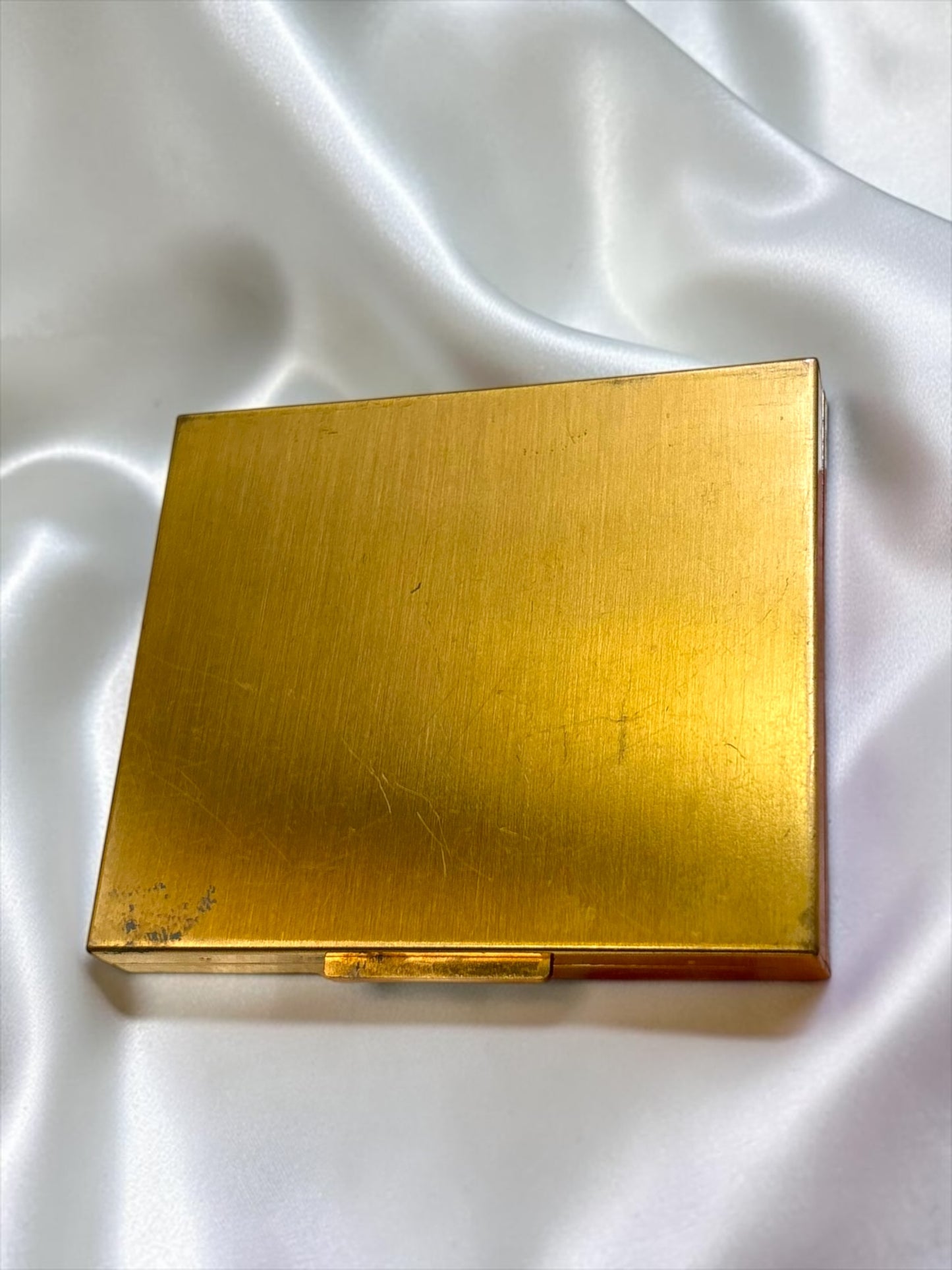 Vintage Ritz Rhinestone Flower Compact | 1950s Gold Tone Powder Compact