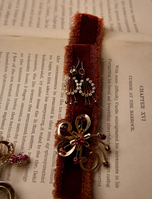 1940s red cosmic brooch, earring & pendant