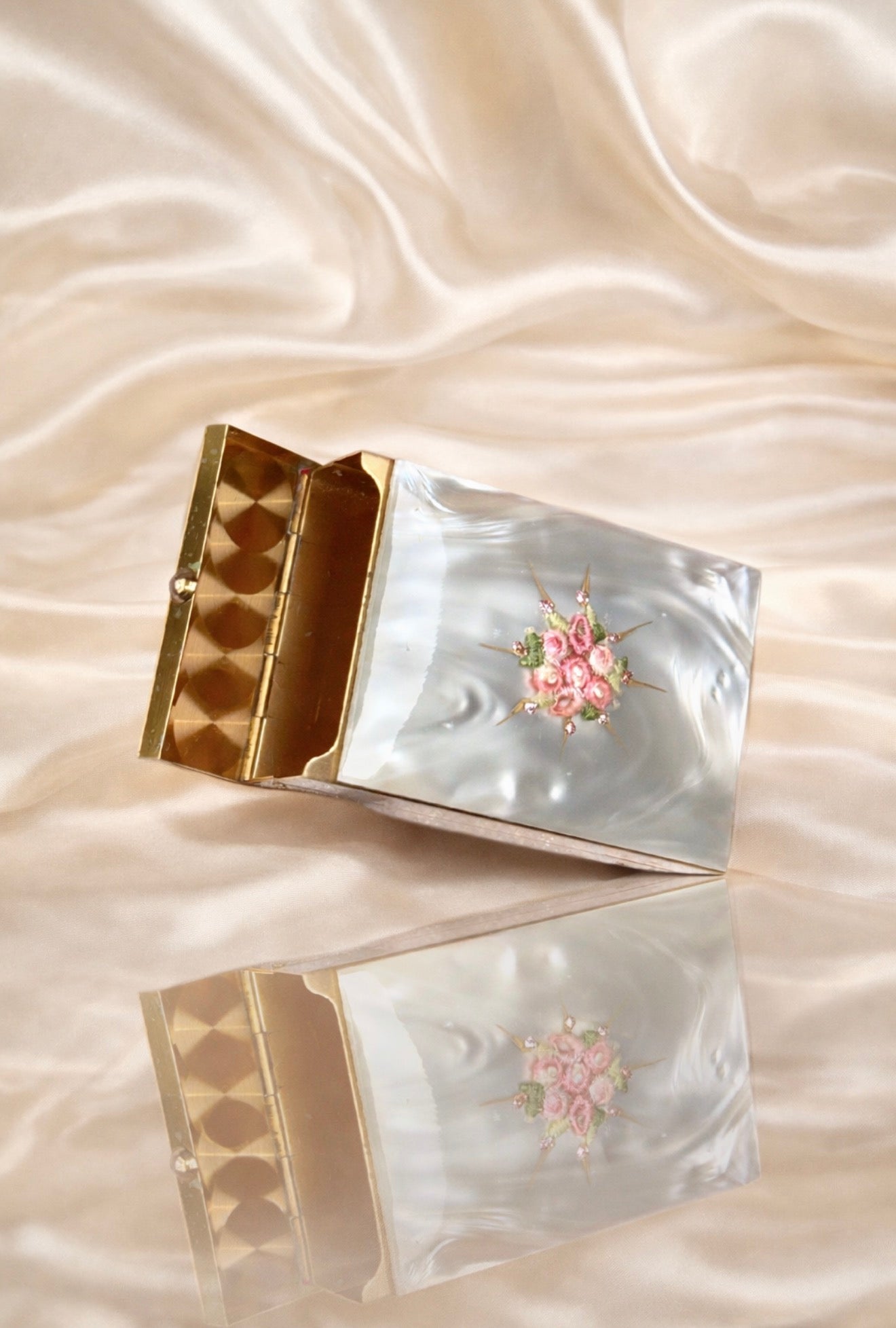 Unused 1950s Lucite Card holder and Power Compact set  (Mid-Century)