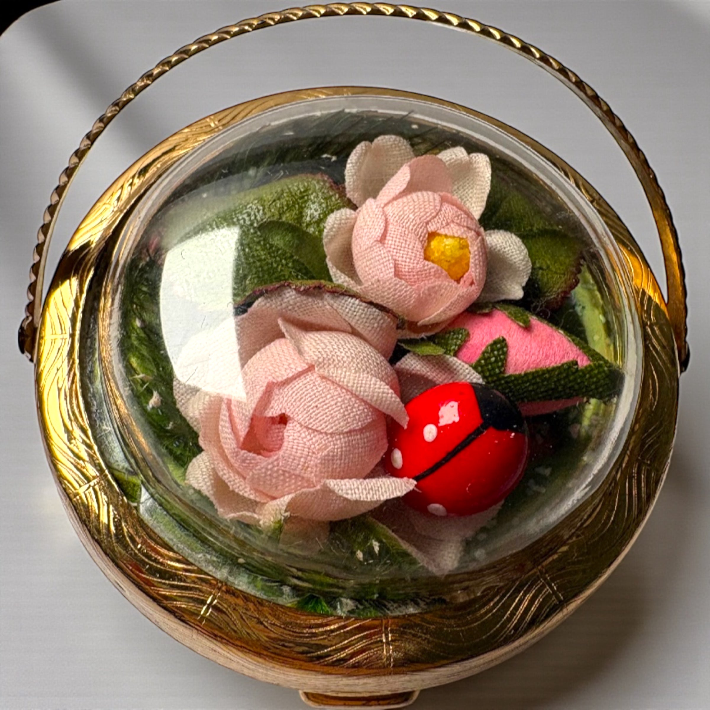 Rare 1950s new old Floral Basket Compact