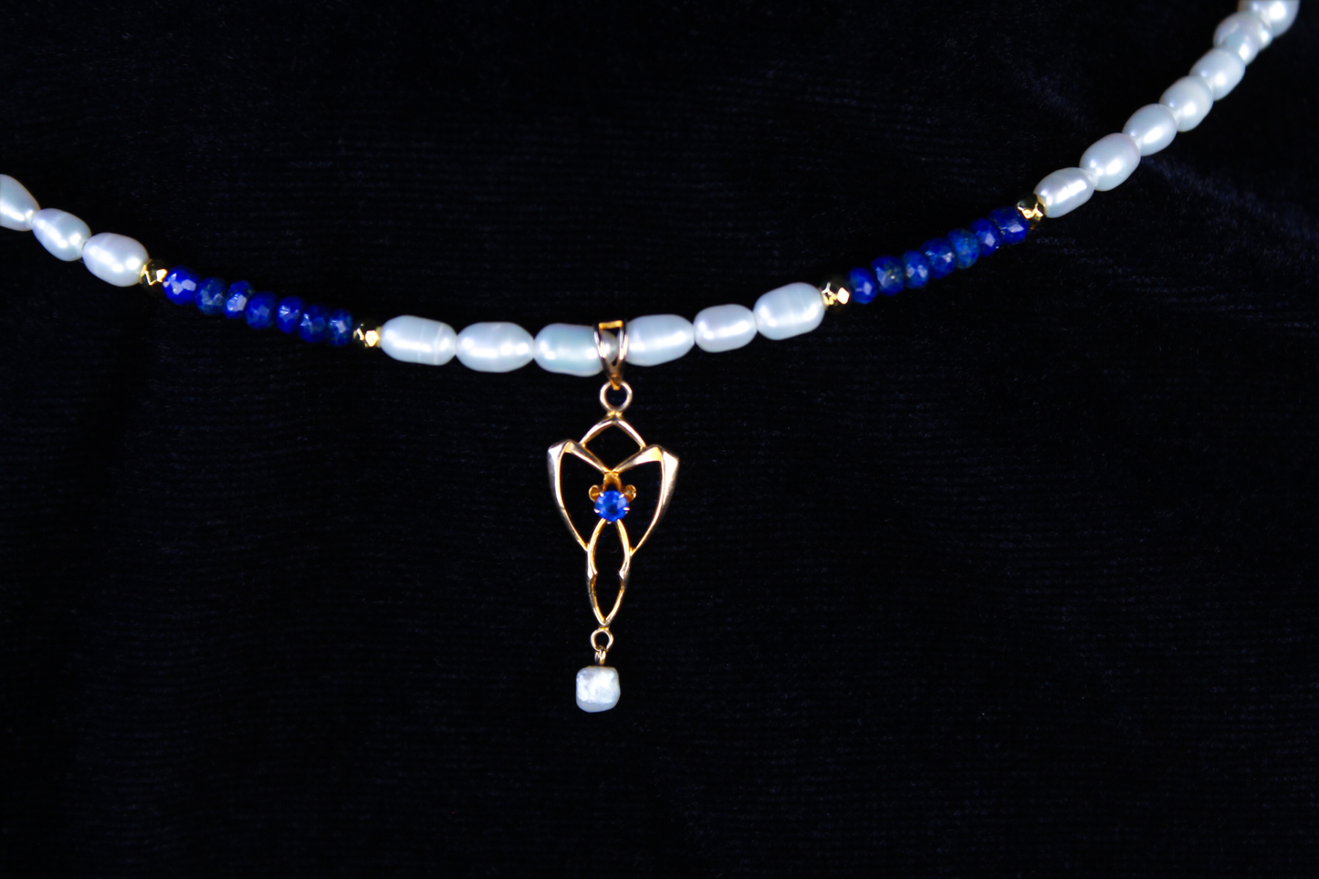 Vintage 10K Gold Lavalier, Lapis Lazuli & Pearl Necklace