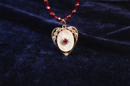 1940s Gold Vermeil Mother-of-Pearl Heart Choker