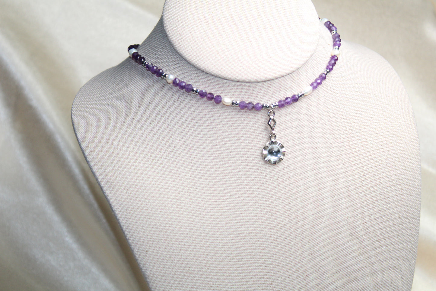 Midnight Halo Choker