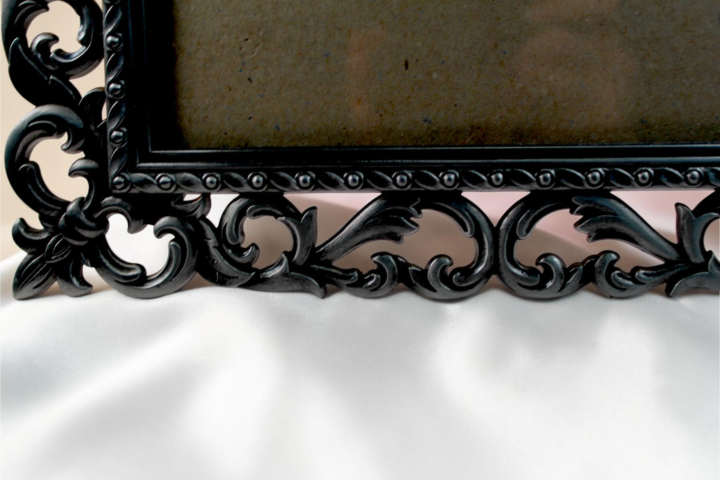 Large Vintage Ornate Picture Frame