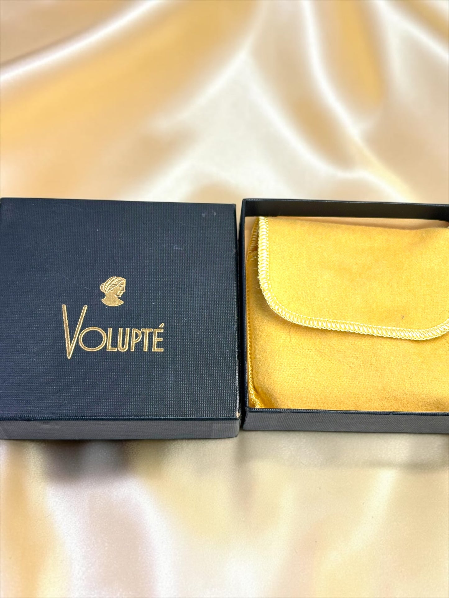 1940s Volupte Compact – New Old Stock in Box, Rhinestone Clasp, Unused with Original Ad Insert