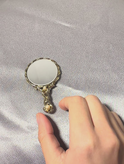 Pearl purse Mirror