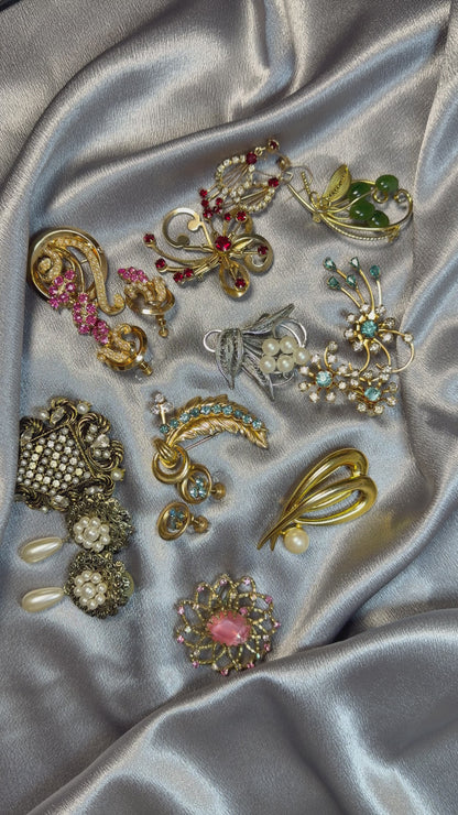 1940’s signed brooch set